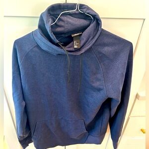 H&M hooded sweatshirt sweater